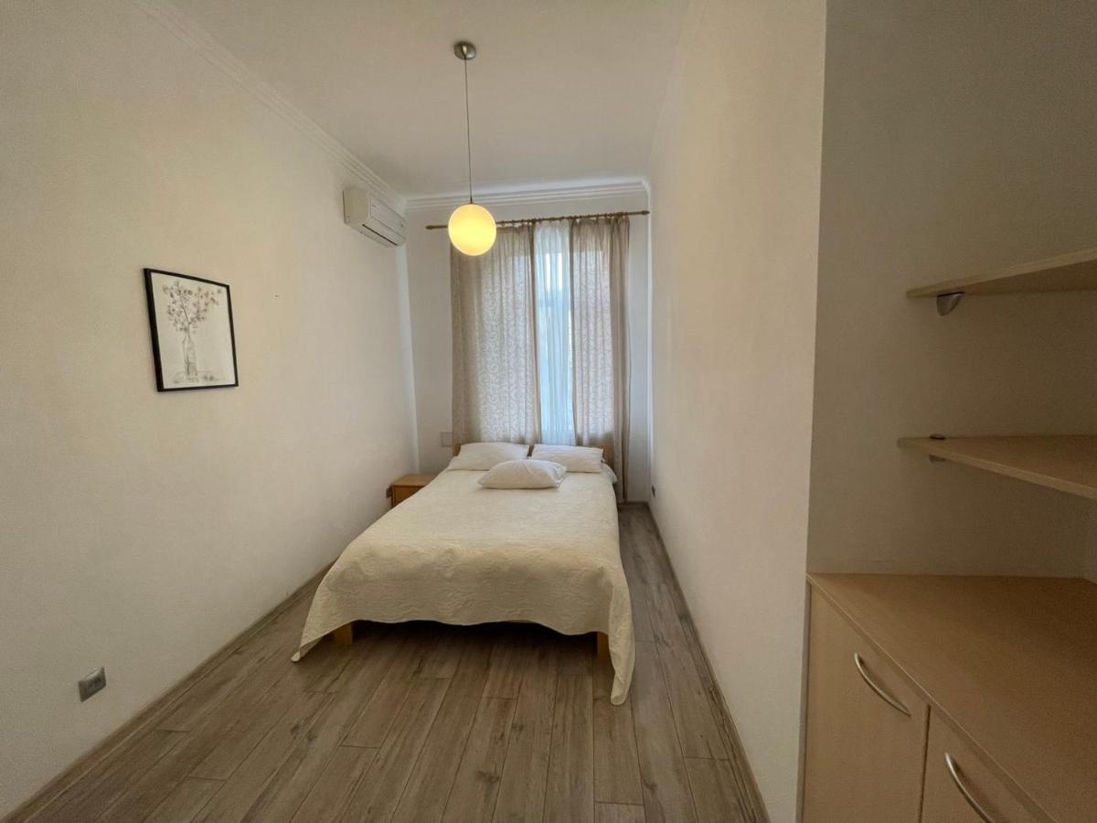 Amazing Passage Apartments เคียฟ ภายนอก รูปภาพ